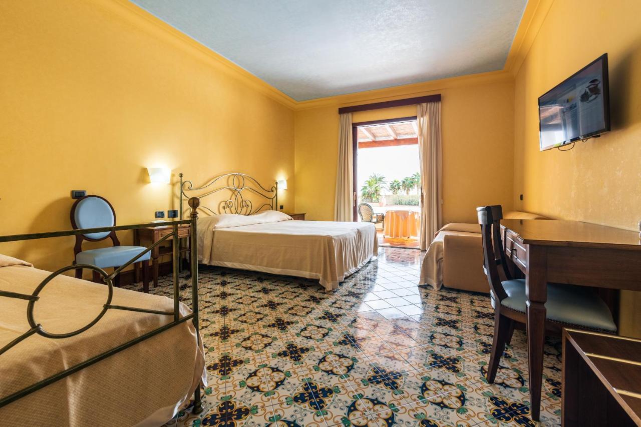 Hotel Aktea Lipari Kültér fotó