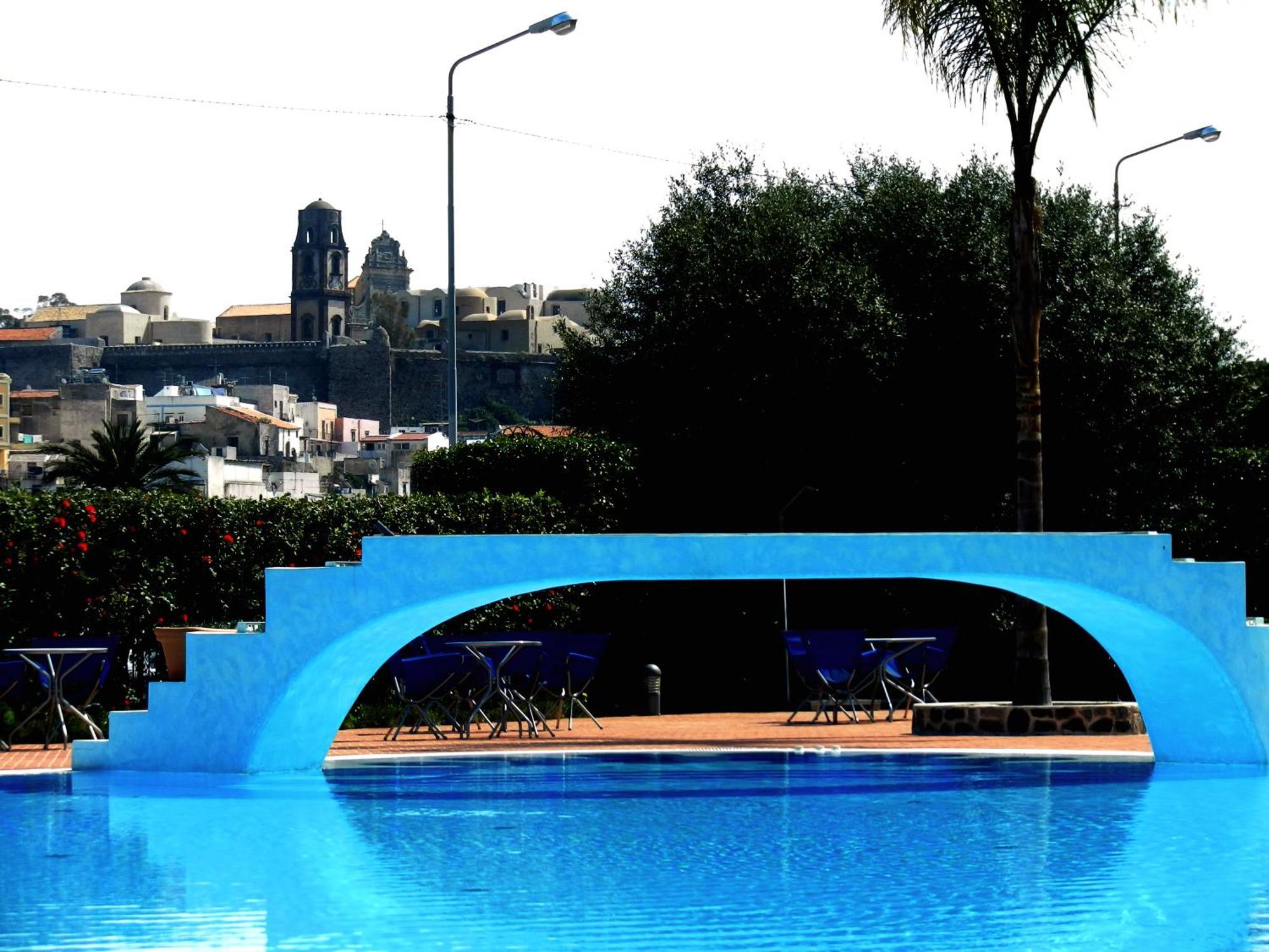 Hotel Aktea Lipari Kültér fotó