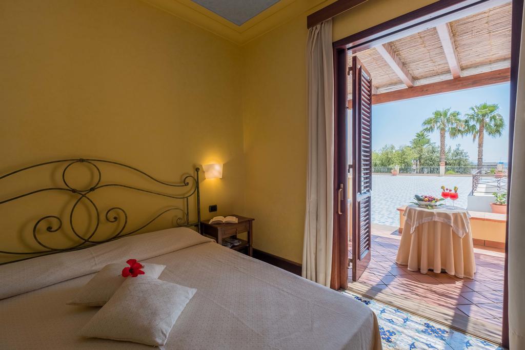 Hotel Aktea Lipari Kültér fotó