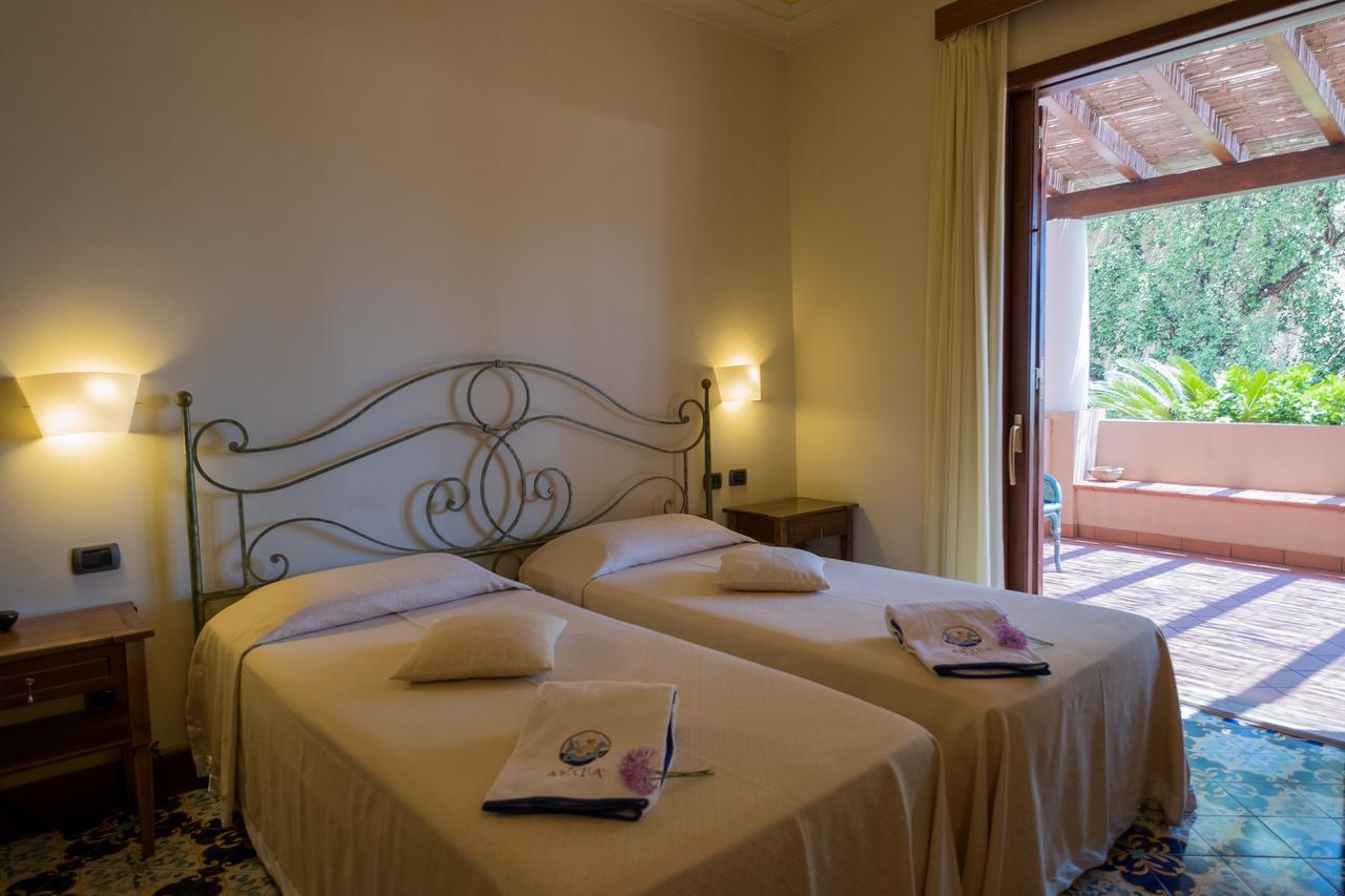 Hotel Aktea Lipari Kültér fotó